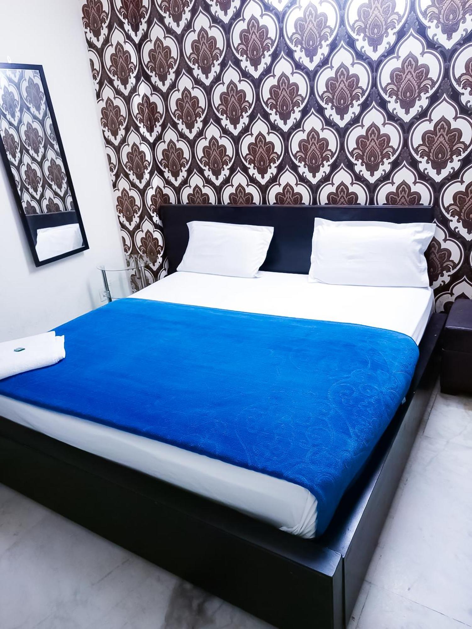 Hotel Jagannath New Delhi Exteriör bild