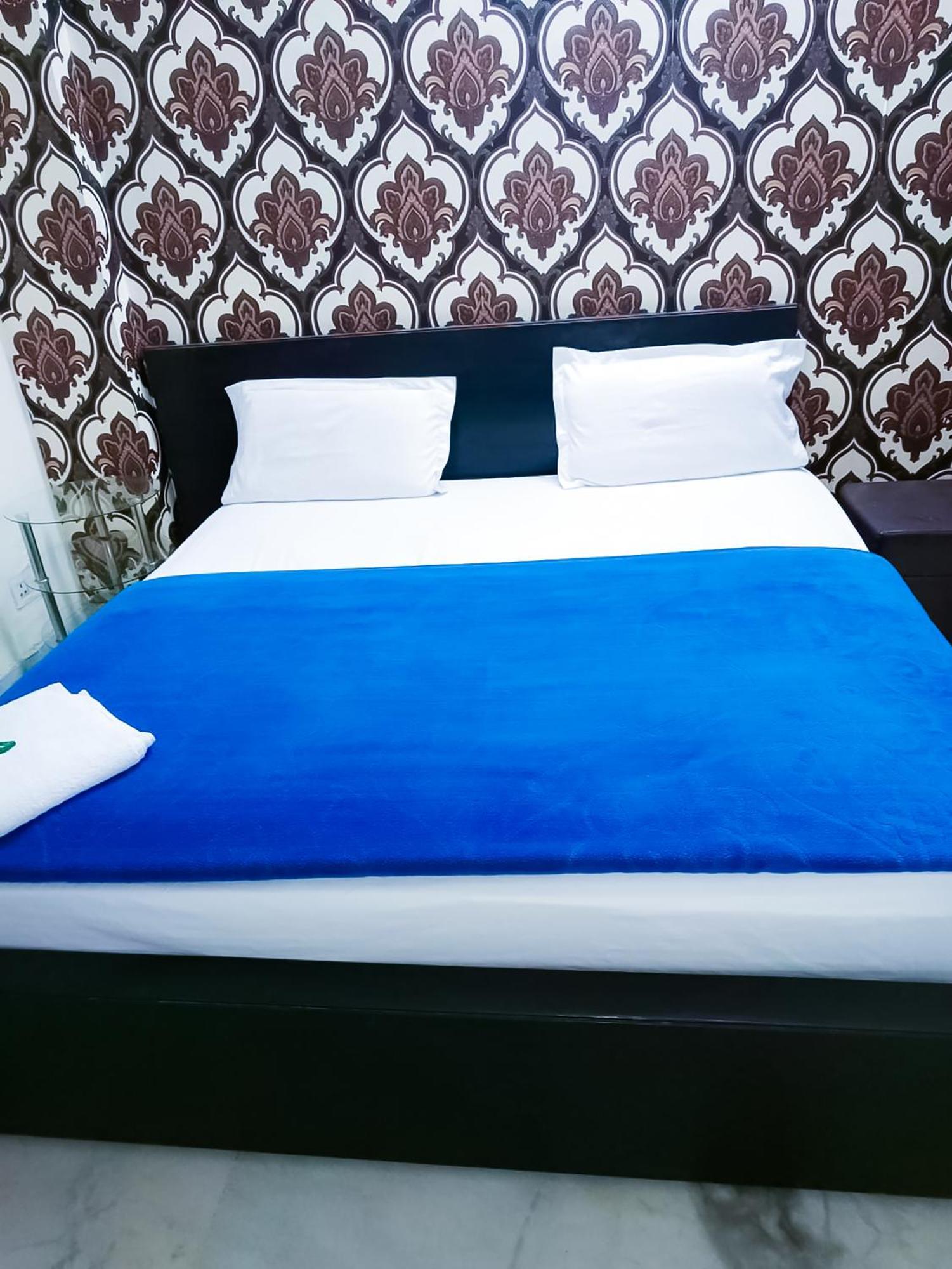 Hotel Jagannath New Delhi Exteriör bild